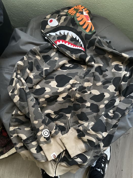 Оригинално горнище на Bape