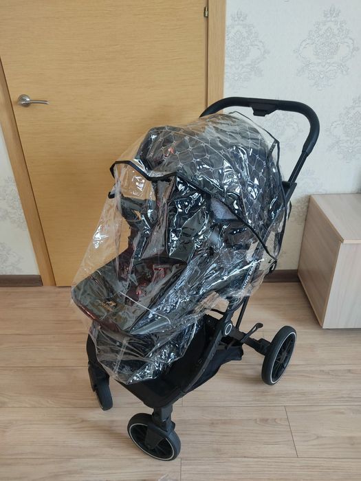 Коляска прогулочная