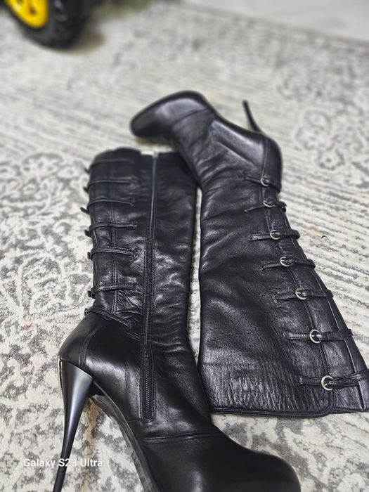 Женская обувь в идеальном состоянии