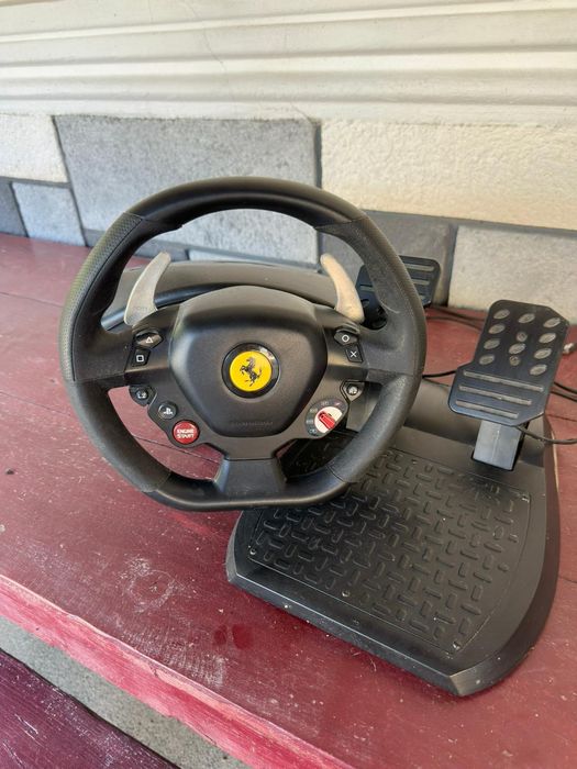 Volan Thrustmaster t80