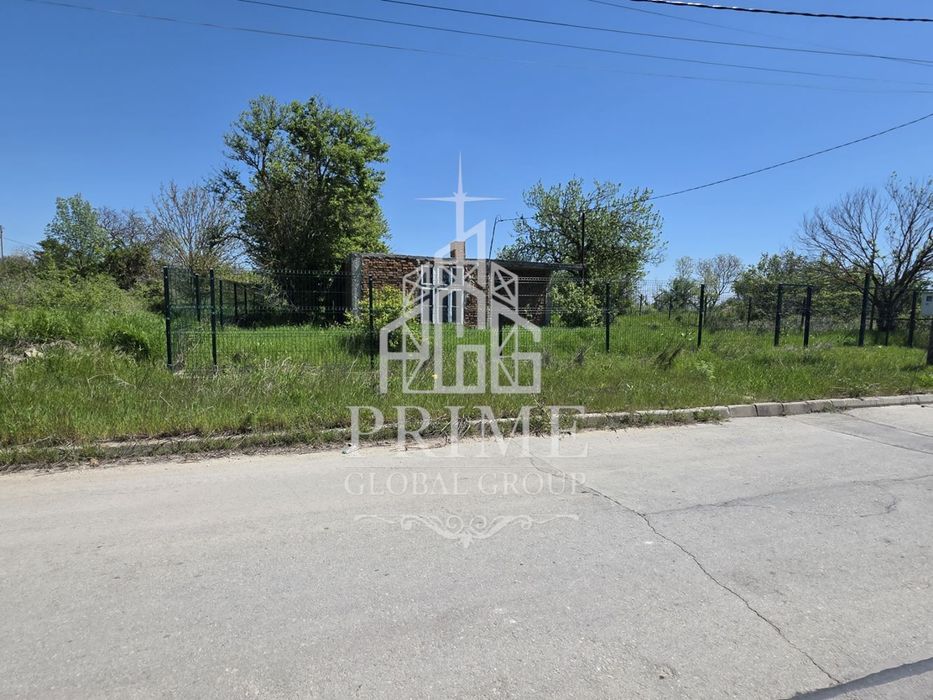 Парцел в Варна, област-с.Аврен площ 850 цена 42000