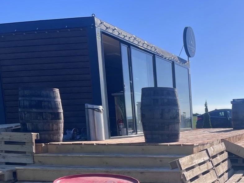 Containere pentru spatiu comercial 9500