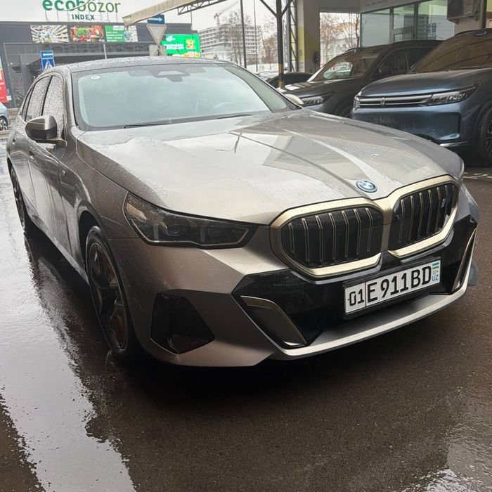 Bmw i5 35l full opstion 2025 tex pasport