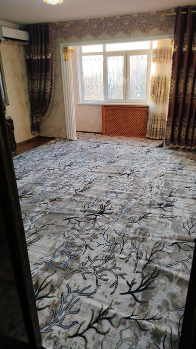 Квартира факат кизларга