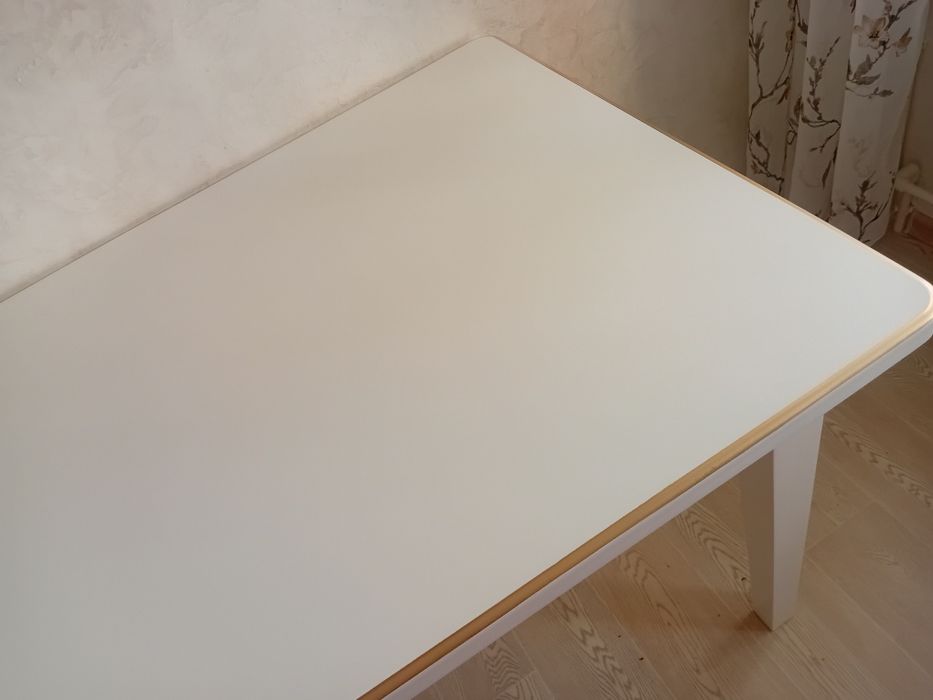 Кухонный стол. Новый