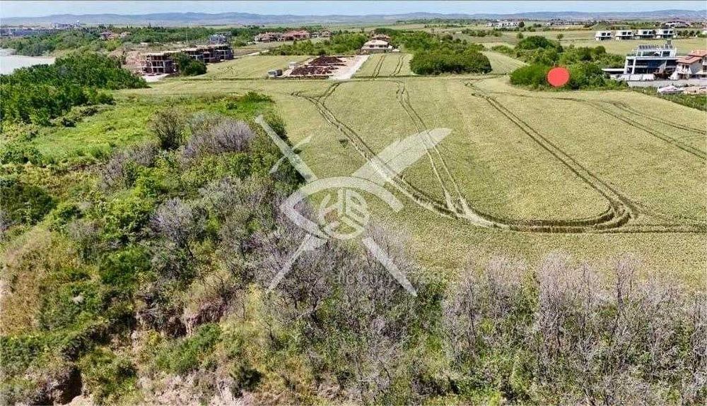 Продава се Парцел в Поморие - 2000 кв.м за 415 €/кв.м - Снимка #4