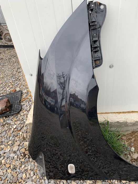 Ляв калник и десен калник за Toyota Corolla Verso 2