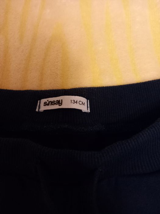 Дрехи от 104 до 134 .Всяко по 3лв.