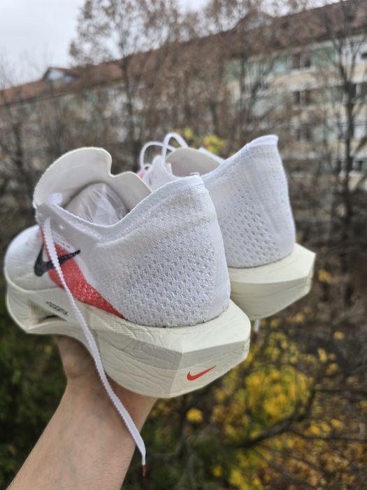 Nike vaporfly 3 46