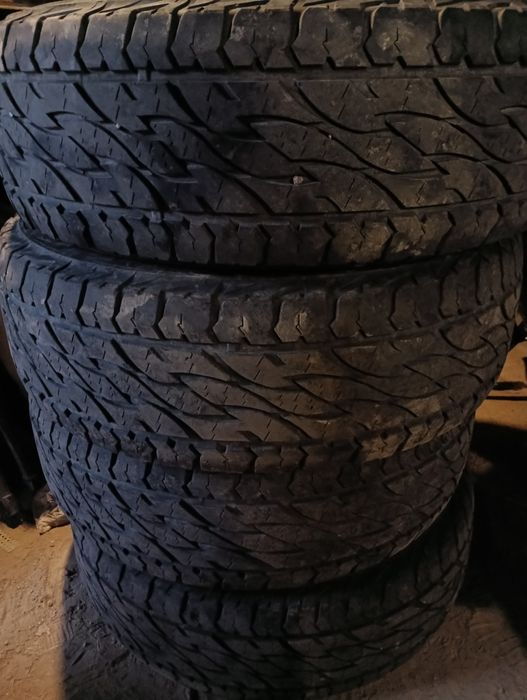 Продам шины Bridgestone