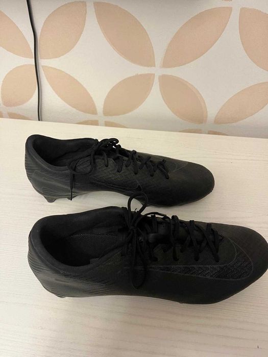 Ghete Nike Mercurial Vapor 16 Academy SH 44.5, viteză inclusă în preț!