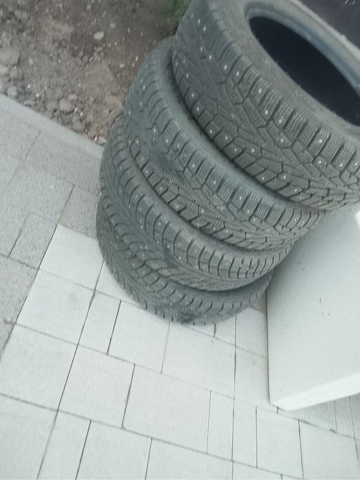 Продам резину 185/65/14
