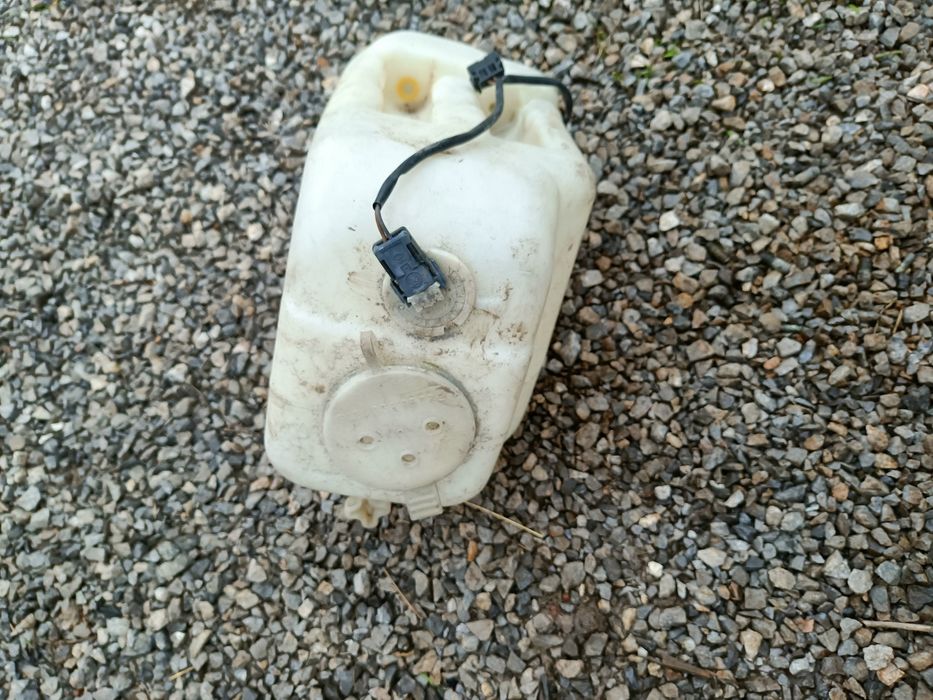 Части за Мерцедес 124