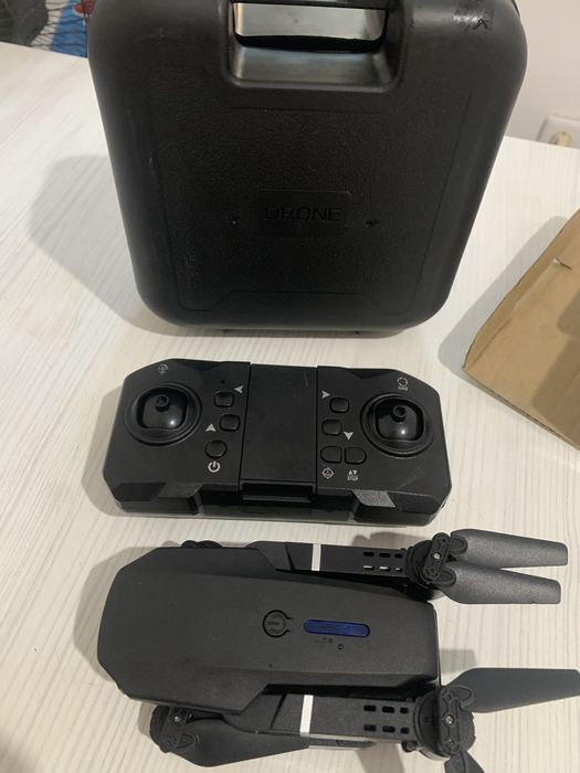 Продам дрон C1 DRONE