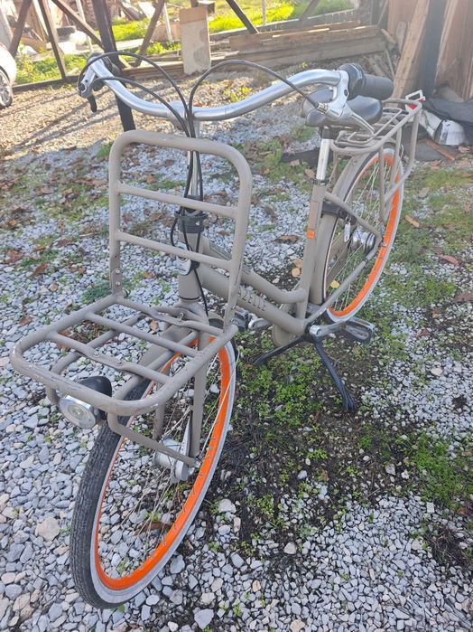 Продавам Колело Газела