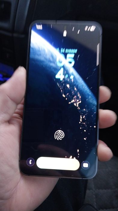 Продам самсунг с 24 память 256гб