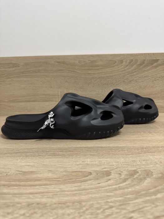 Slapi  Hello Slippers de cauciuc in forma de dinozaur , T-Rex