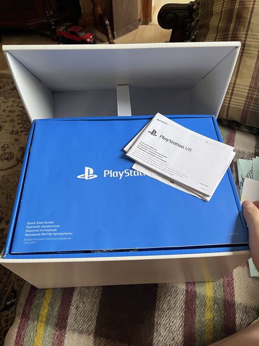 Продам vr ps4 с камерой новый