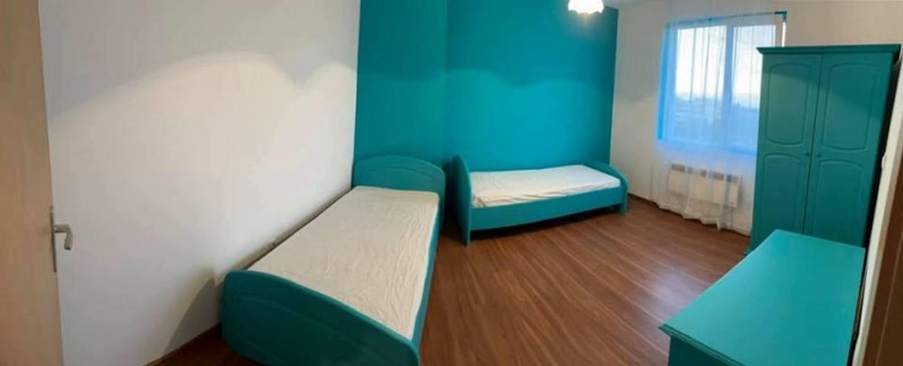 Дава се под наем Тристаен апартамент в София, Борово - 110 кв.м за 700 € - Снимка #3