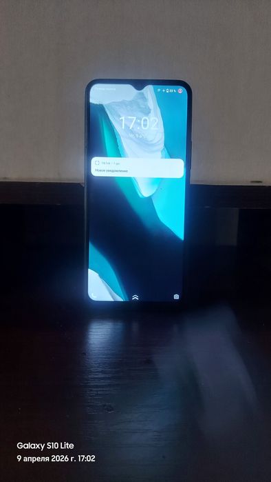 Продам телефон виво