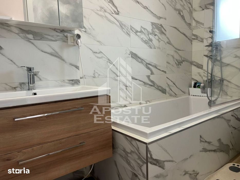 Duplex pe parter, cu 3 camere, de vanzare, In Ghiroda