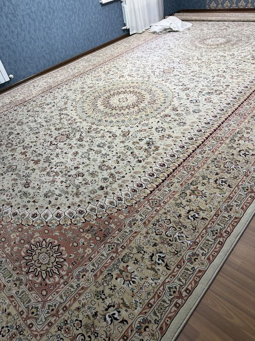Продам ковры самовывоз из дома, читайте описание