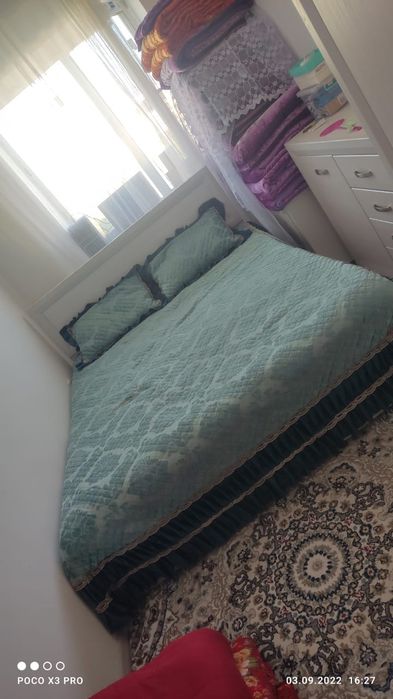 Спальный кровать