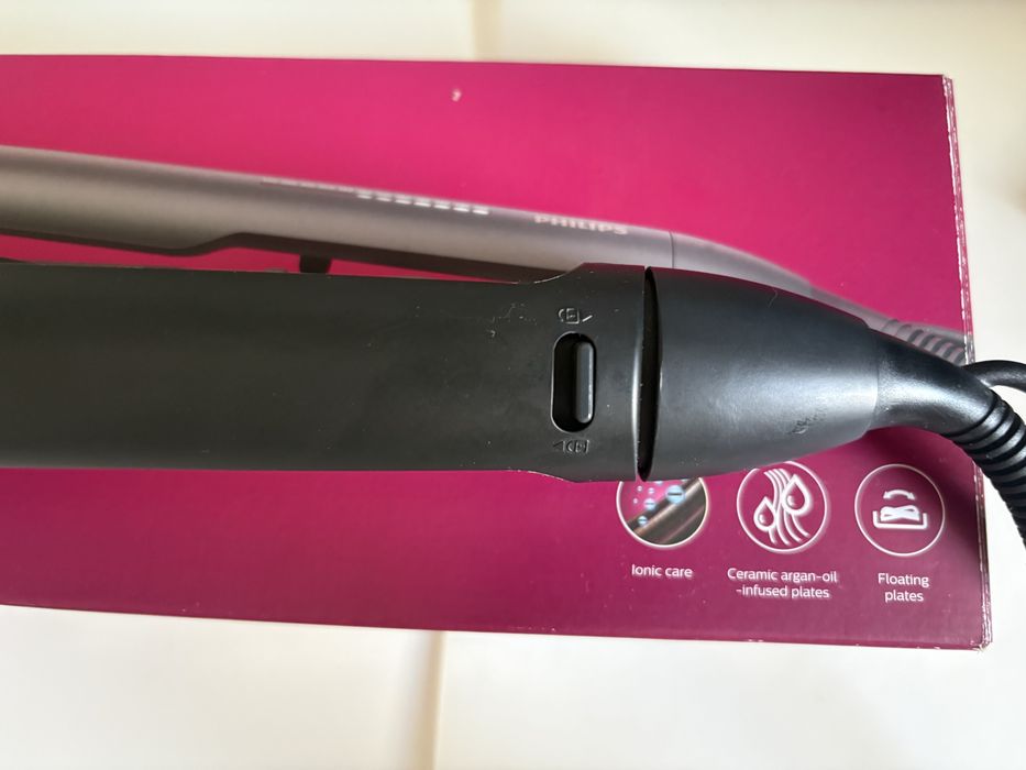 Выпрямитель для волос Philips Straightener 5000 Series