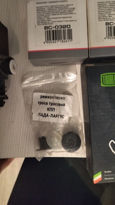 Продам запчасти на Лада Ларгус