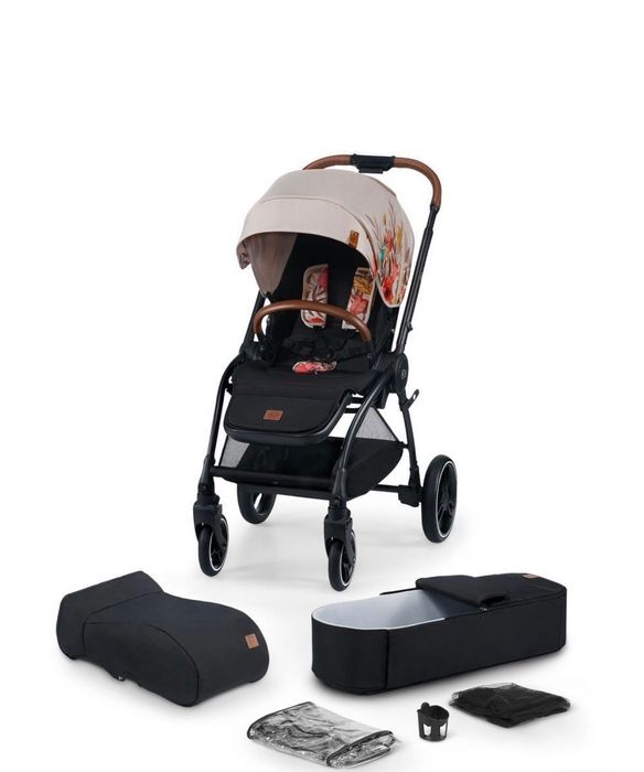 Коляска почти новая