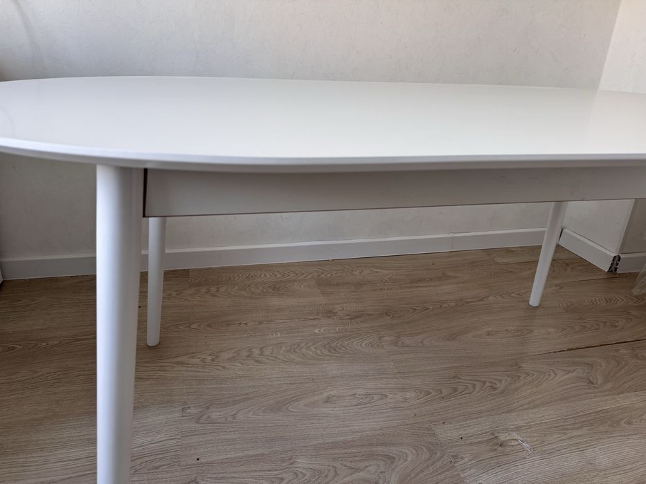 Срочно! Продается кухонный стол