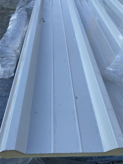 Panou sandwich, profile Z si C zincate, accesorii tabla