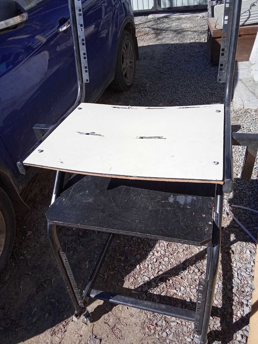 продам рековую стойку..PROEL