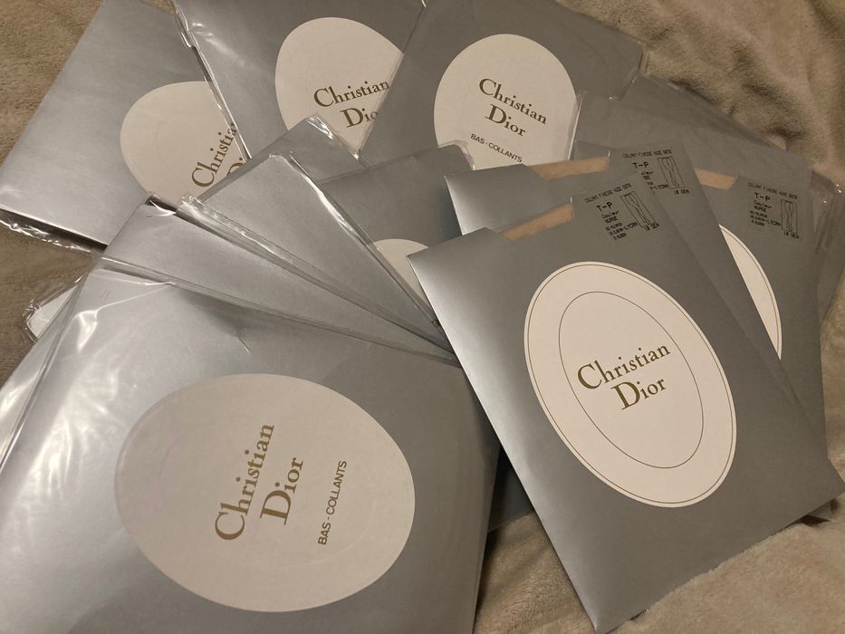 Намалени Christian Dior vintage чорапогащници