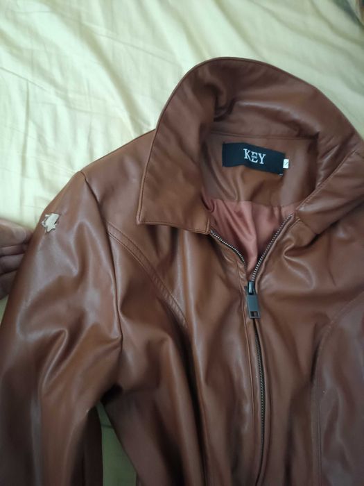 Trench dama lung, de piele