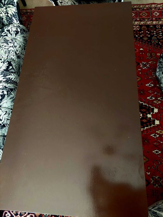 Голяма холна маса