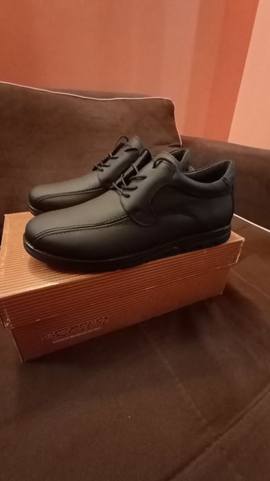 Обувки от естествена кожа  N 42от български производител