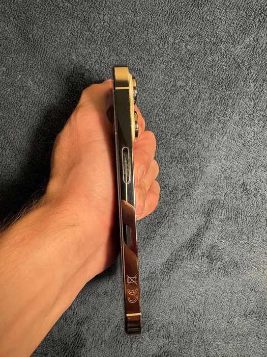 iPhone 14 Pro Gold
