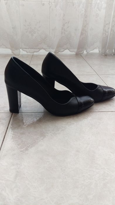 Официални обувки от естествена кожа