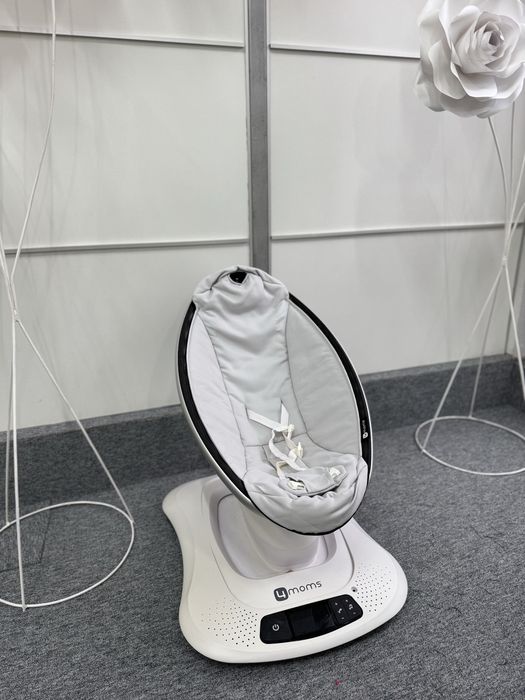 Balansoar 4Moms ultima generatie cu display si moduri