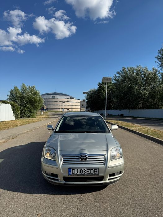 Toyota avensis 1.8 benzină 2800E