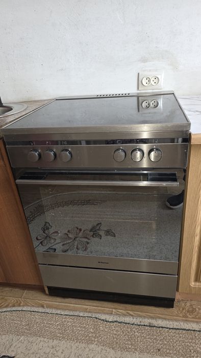 Кухонная печь б/у