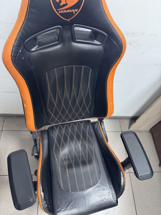 Продам игровое кресло