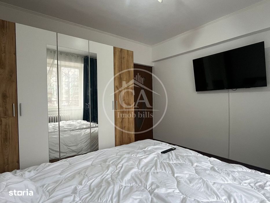 Apartament cu 3 camere de vânzare in zona Cantemir, Oradea — fotografia 1