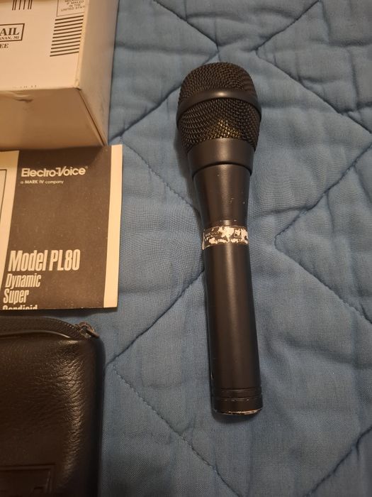 Микрофон -Electro-Voice Pl80