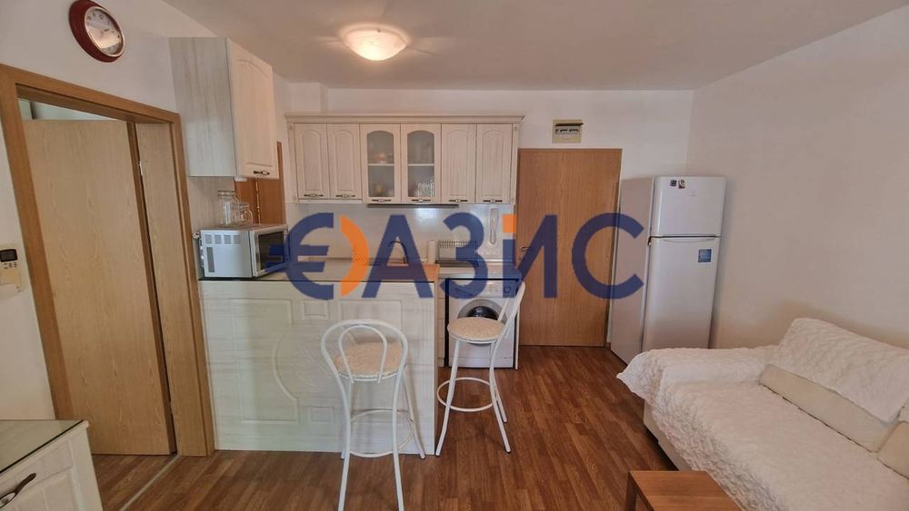 Продава се Двустаен апартамент в Ахелой - 55 кв.м за 973 €/кв.м - Снимка #6