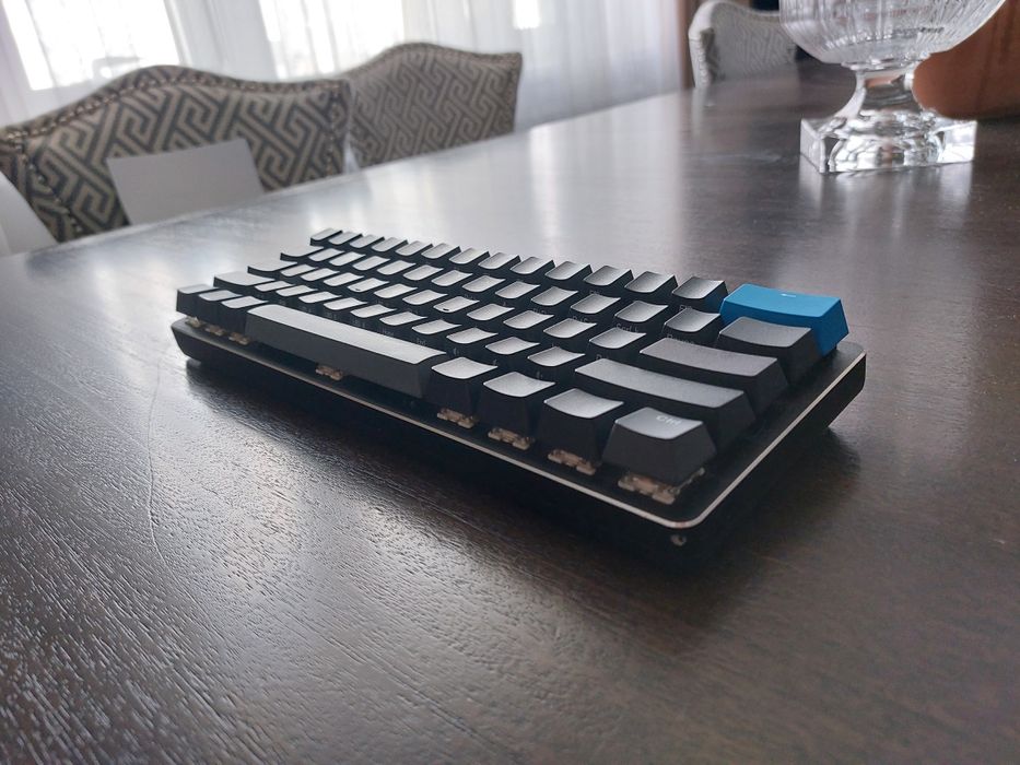 Игровая клавиатура GMMK compact 2