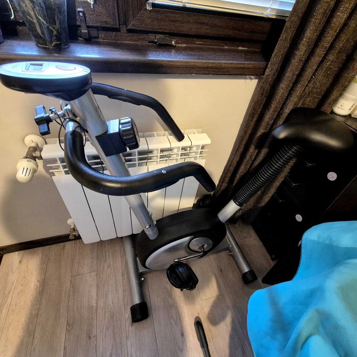 Велоергометър работещ.