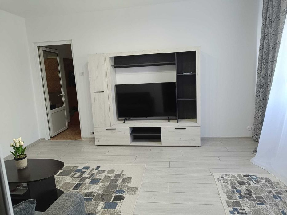 Apartament 2 camere de închiriat