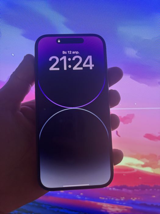 Айфон 16 про в идеальном состояний